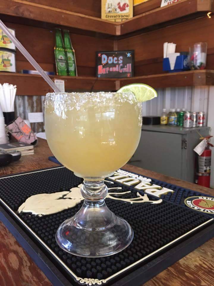 Docs Bar & Grill | restaurant | 113 Main St, Muenster, TX 76252, USA | 9407593627 OR +1 940-759-3627