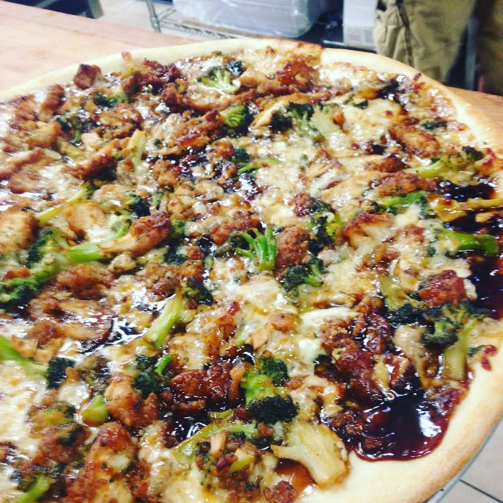 Mike & Maggies Pizzeria | restaurant | 1527 149th St, Whitestone, NY 11357, USA | 7187670204 OR +1 718-767-0204