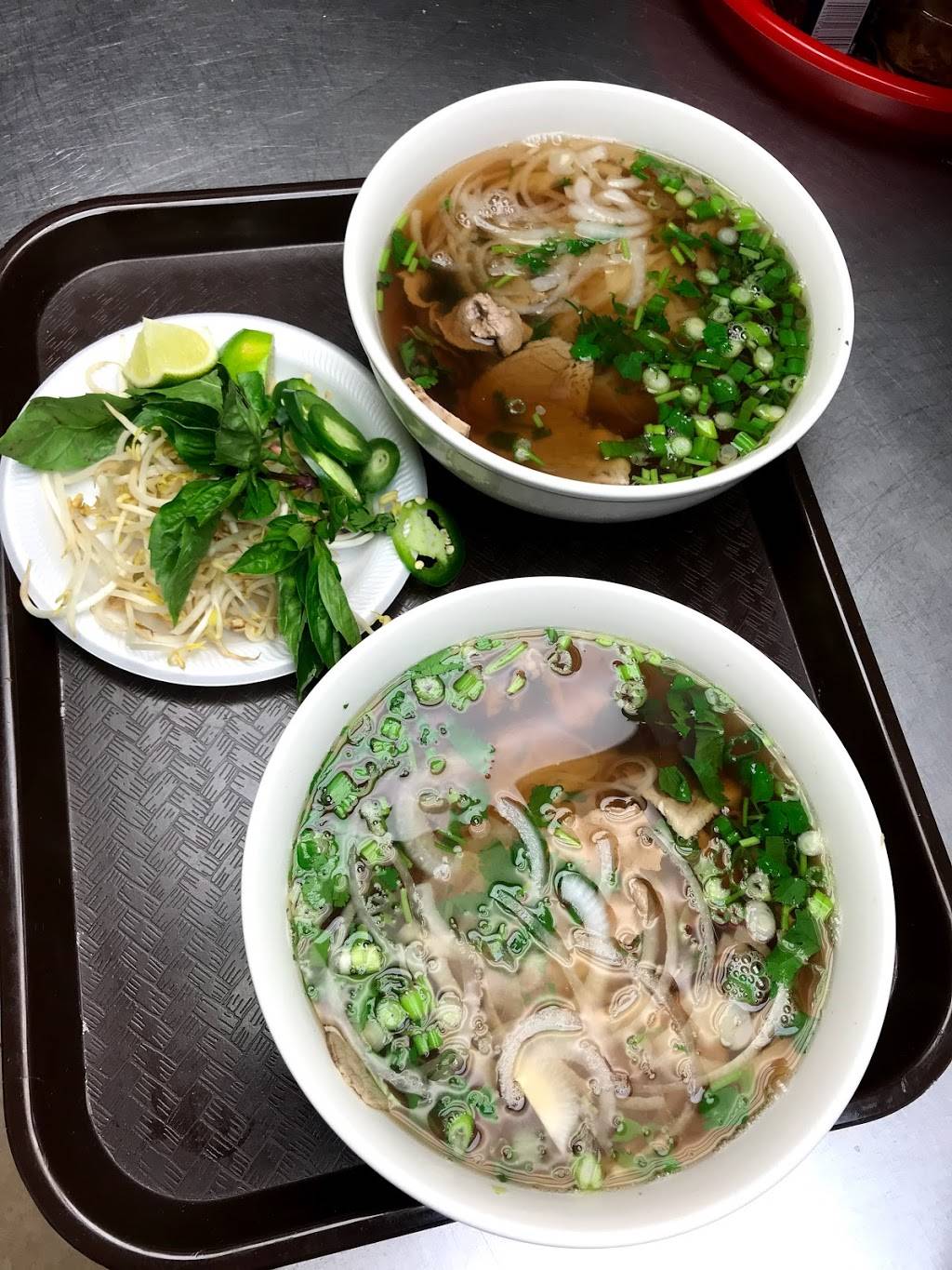 Banh Mi N More Vietnamese Eatery | restaurant | 10520 Northwest Fwy, Houston, TX 77092, USA | 8323013963 OR +1 832-301-3963