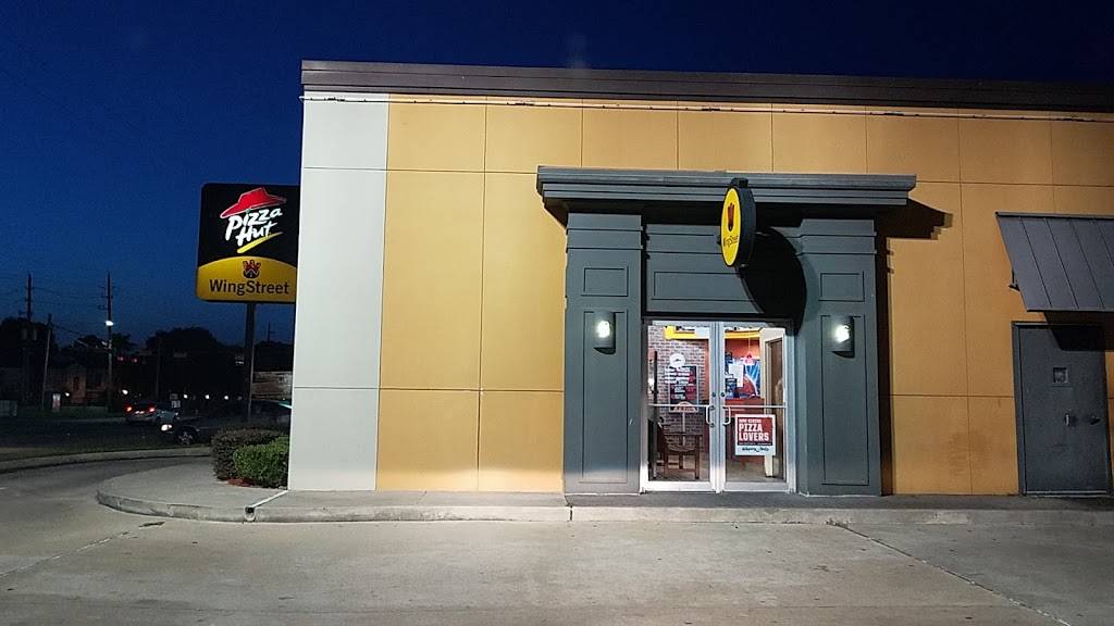 Pizza Hut | restaurant | 1930 Fry Rd, Houston, TX 77084, USA | 2815787461 OR +1 281-578-7461