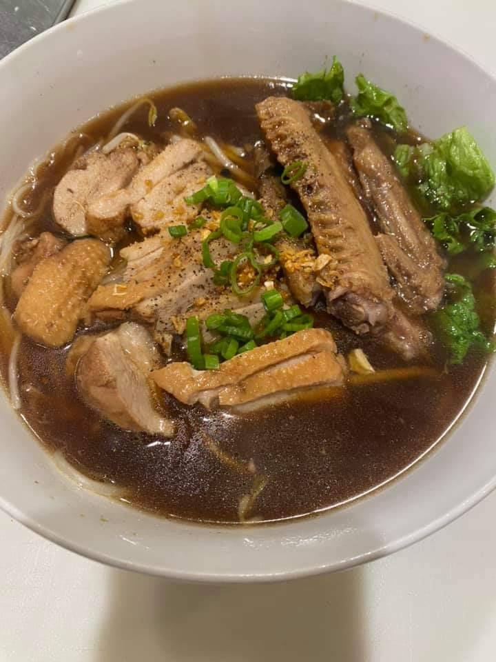 Thai Kitchen | restaurant | 168 E 3300 S, South Salt Lake, UT 84115, USA | 3852427605 OR +1 385-242-7605