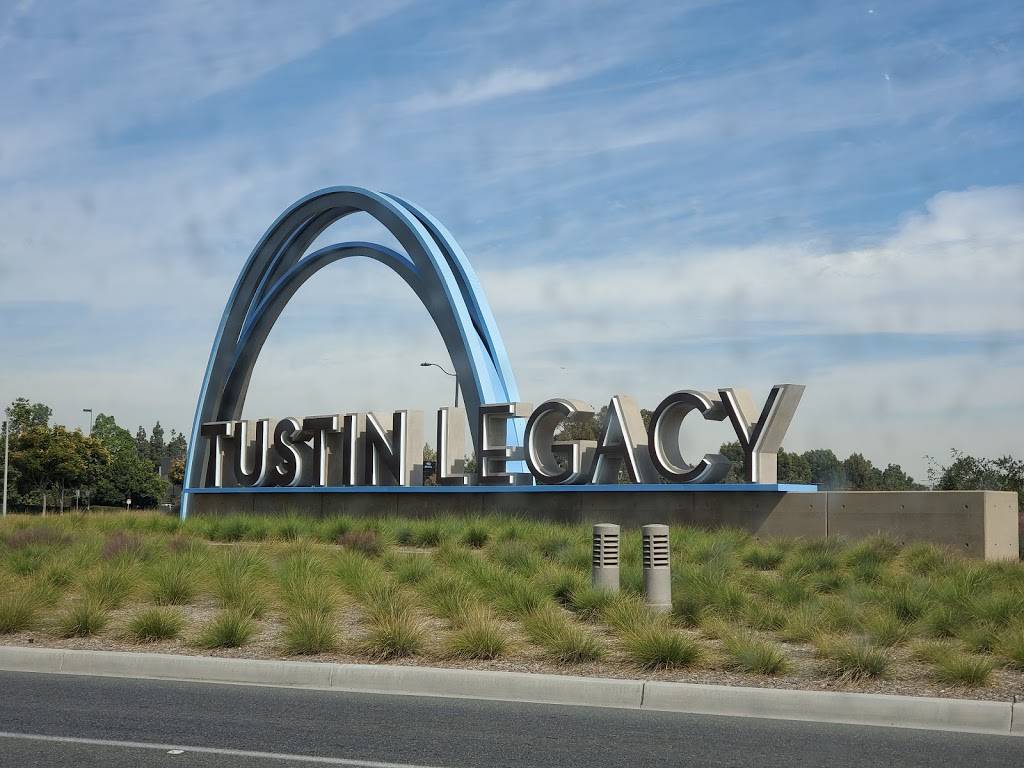 Vaka Burger | restaurant | 1705 Flight Way, Tustin, CA 92782, USA | 7142591026 OR +1 714-259-1026