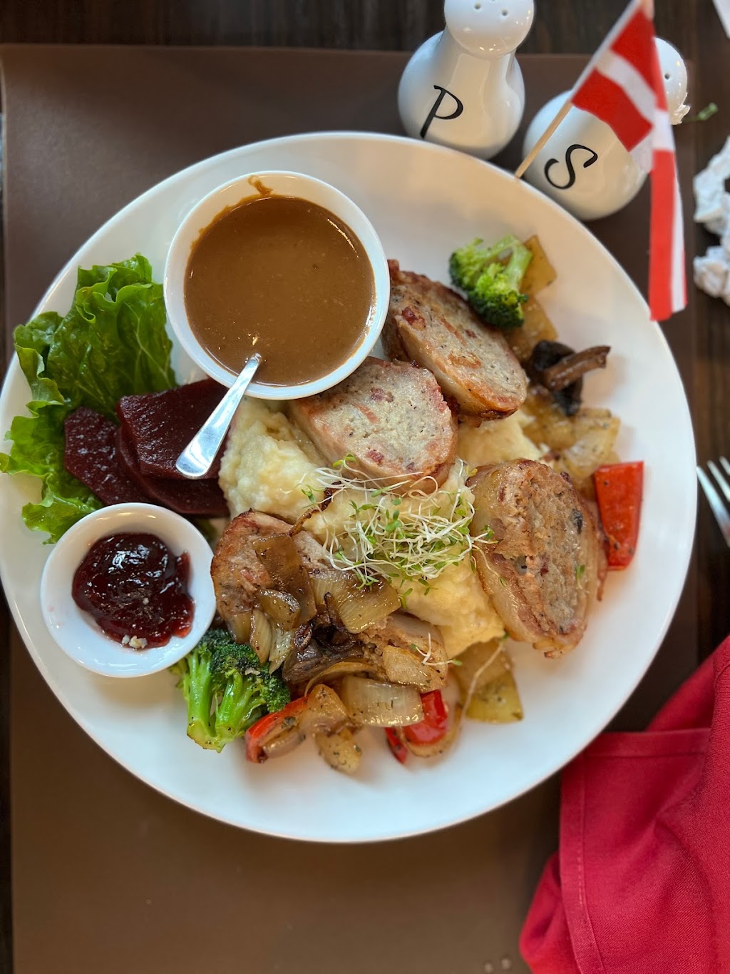 Copenhagen Corner | restaurant | 31161 Niguel Rd, Laguna Niguel, CA 92677, USA | 9494297900 OR +1 949-429-7900