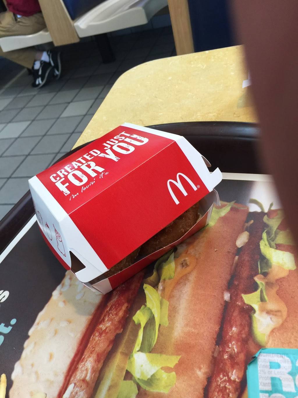 McDonalds | restaurant | 1212 W Main St, Mesa, AZ 85201, USA | 4808349585 OR +1 480-834-9585