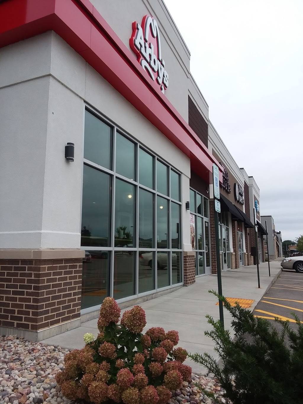 Arbys | restaurant | 631 Hometown Cir, Verona, WI 53593, USA | 6084971337 OR +1 608-497-1337