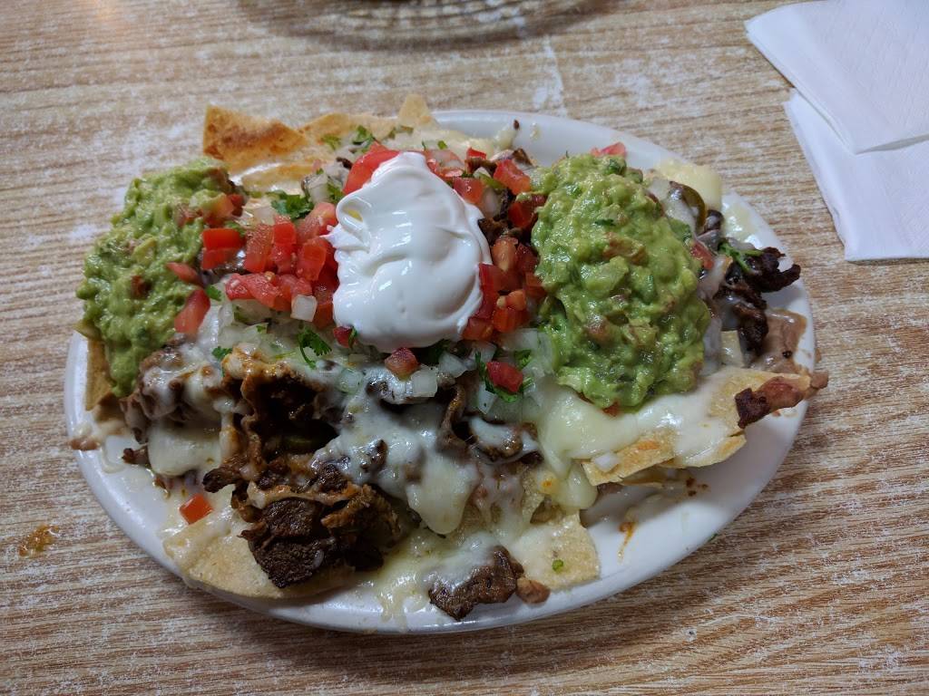 Fiesta Grill & Catering | restaurant | 418 17th St, Huntington Beach, CA 92648, USA | 7149697689 OR +1 714-969-7689