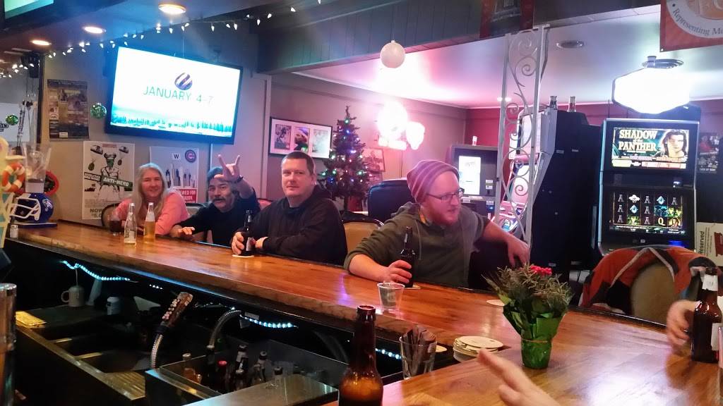 Long Shot Sports Pub | restaurant | 615 IL-120, Lakemoor, IL 60051, USA | 8153850999 OR +1 815-385-0999