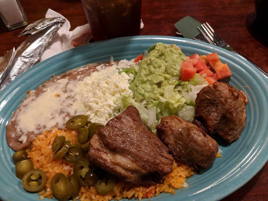 El Camino Real | restaurant | 2185 Commerce Dr, Bluffton, IN 46714, USA | 2605653300 OR +1 260-565-3300