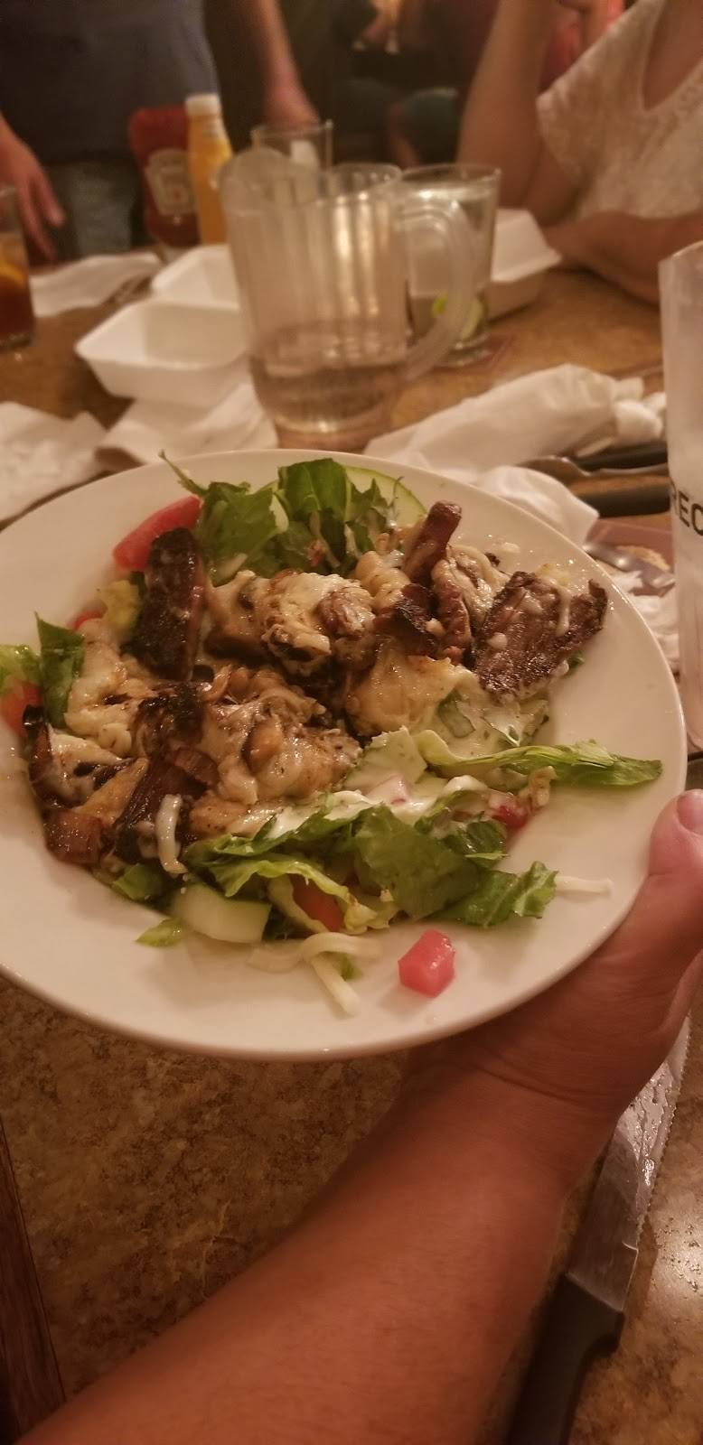 Tap House Pub and Patio | restaurant | 9015 Veterans Memorial Pkwy, OFallon, MO 63366, USA | 6364392390 OR +1 636-439-2390