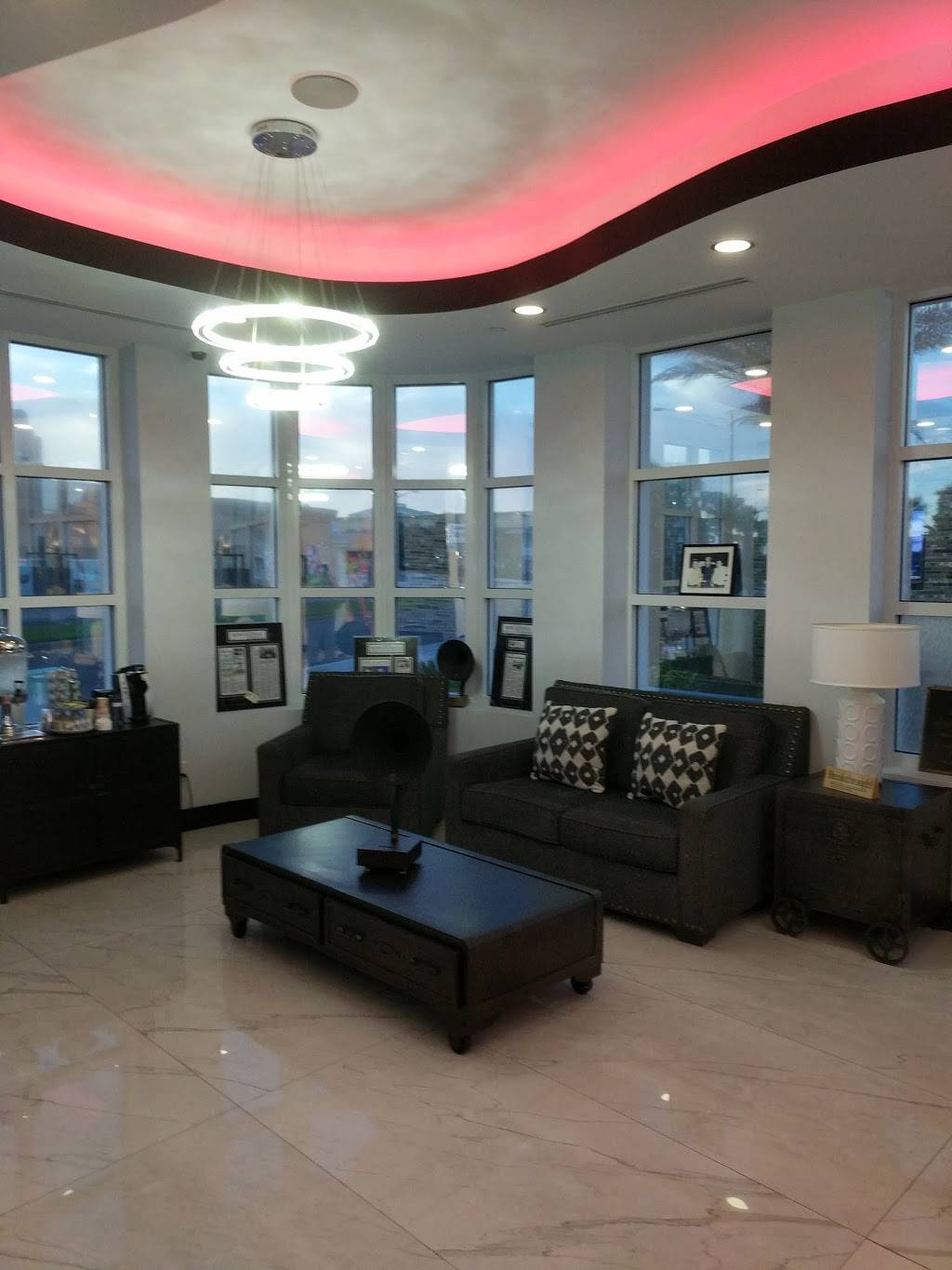 Streamline Hotel | night club | 140 S Atlantic Ave, Daytona Beach, FL 32118, USA | 3869477470 OR +1 386-947-7470