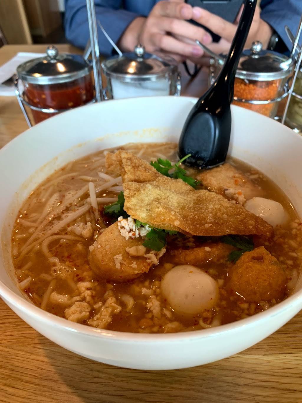 Charm Gai Thai Restaurant | restaurant | 18415 33rd Ave W suite g, Lynnwood, WA 98037, USA | 4256781752 OR +1 425-678-1752