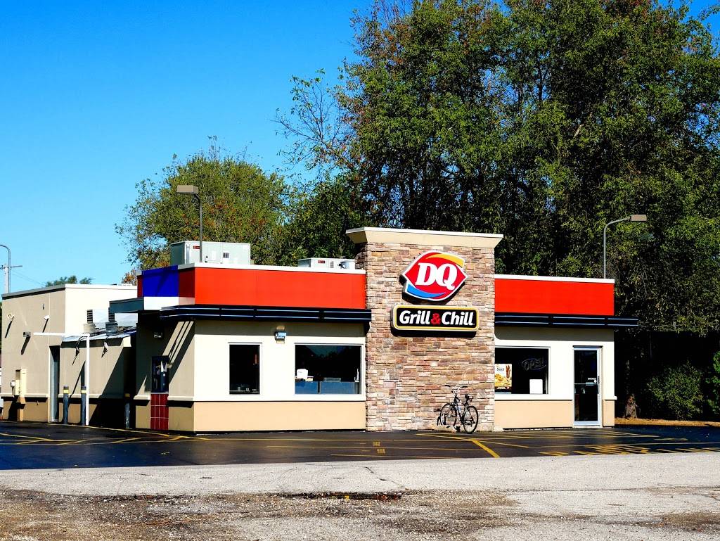Dairy Queen Grill & Chill | restaurant | 927 S Cogswell Dr, Silver Lake, WI 53170, USA | 2628894811 OR +1 262-889-4811