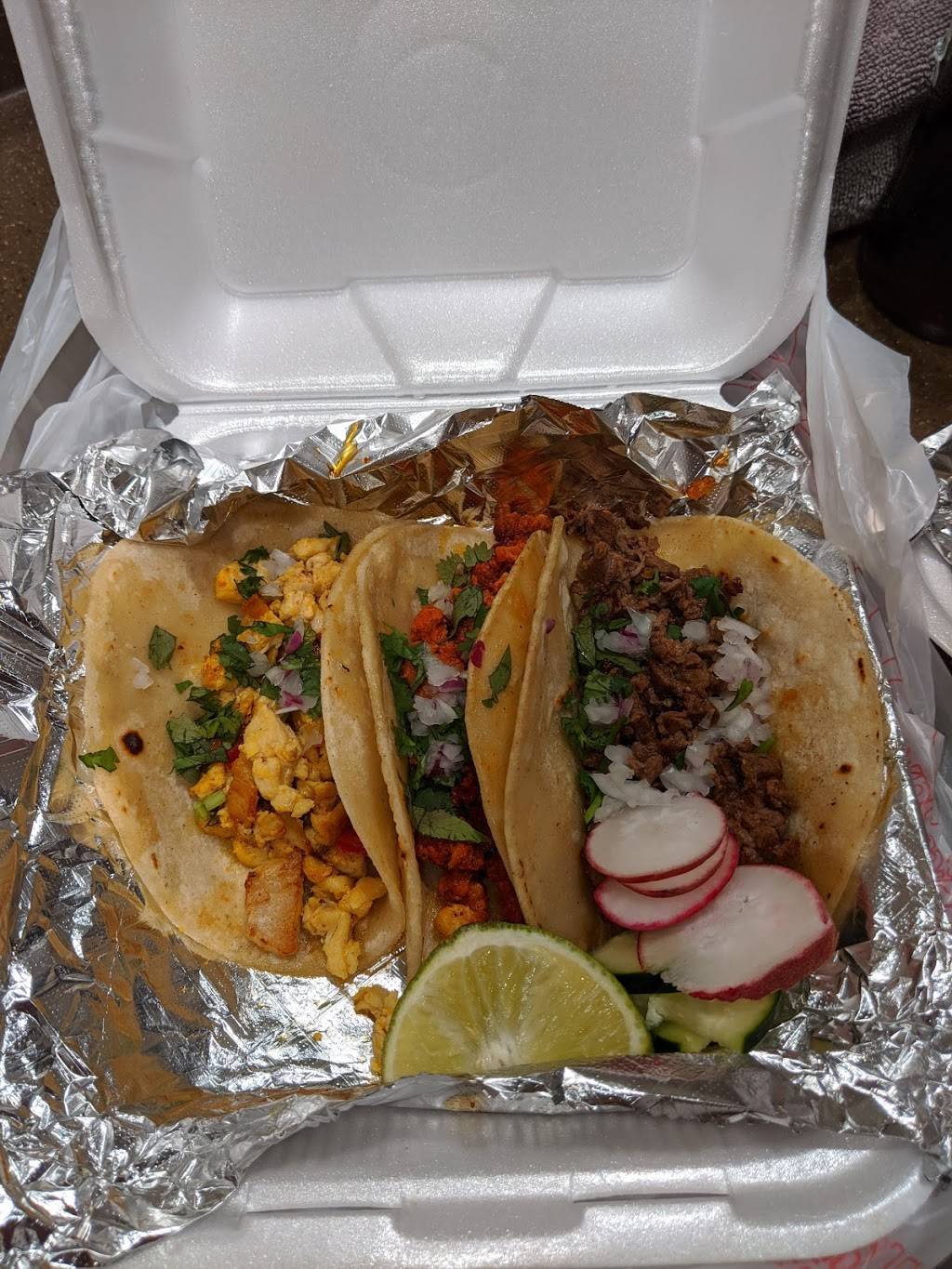 Los puchunguis | restaurant | 9910 Avalon Rd NW, Albuquerque, NM 87121, USA | 5057027650 OR +1 505-702-7650