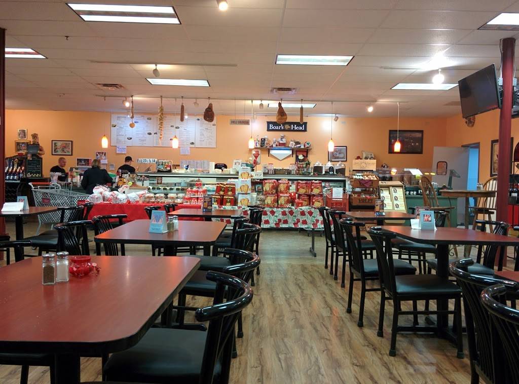 Vivianos Festa Italiano | cafe | 62 Fenton Plaza, Fenton, MO 63026, USA | 6363051474 OR +1 636-305-1474