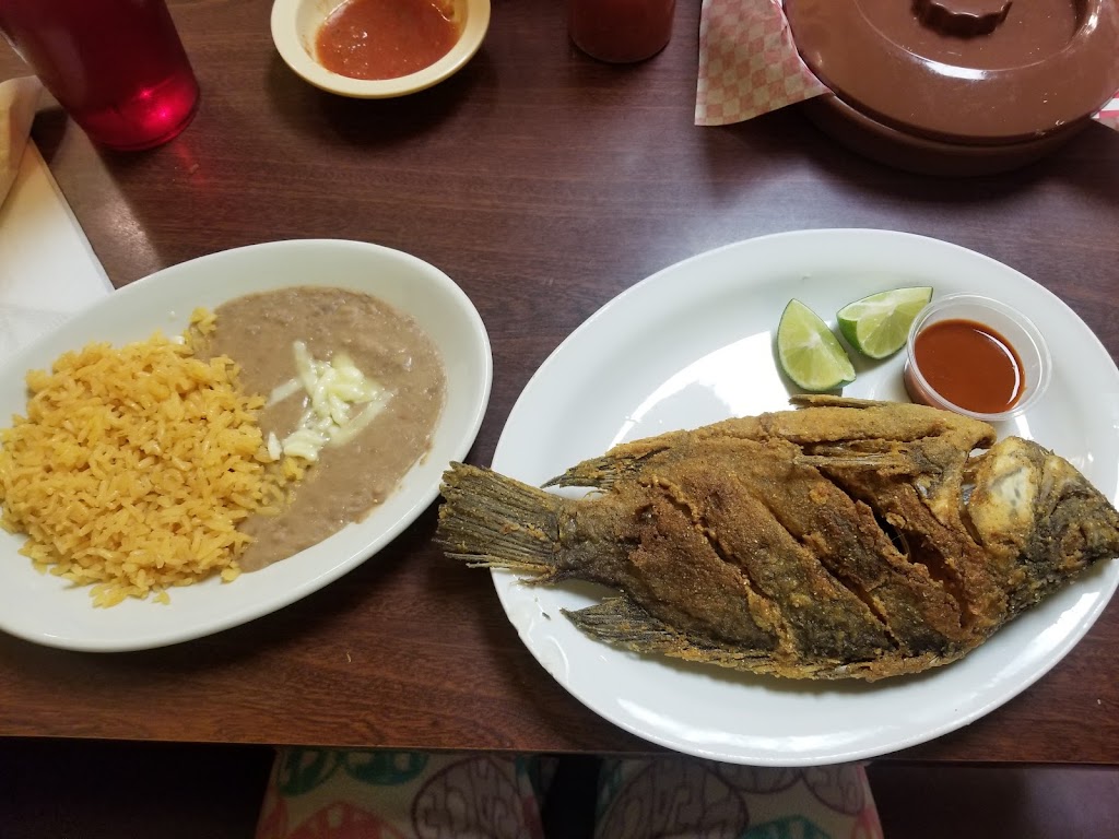 Maggy & Lucys | restaurant | 721 N West Ave, El Dorado, AR 71730, USA | 8706398110 OR +1 870-639-8110