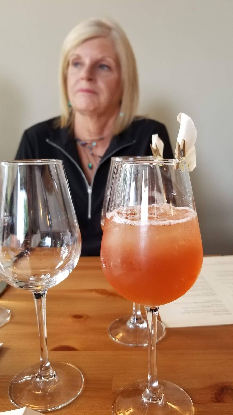 Freshwater | restaurant | 3711 SW Trafficway, Kansas City, MO 64111, USA | 8168200296 OR +1 816-820-0296