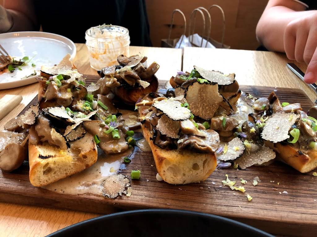 Alliance Restaurant | restaurant | 144 Hall St #107, Traverse City, MI 49684, USA | 2316425545 OR +1 231-642-5545