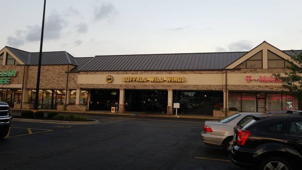 Buffalo Wild Wings | restaurant | 6210 Wilmington Pike, Centerville, OH 45459, USA | 9378482999 OR +1 937-848-2999