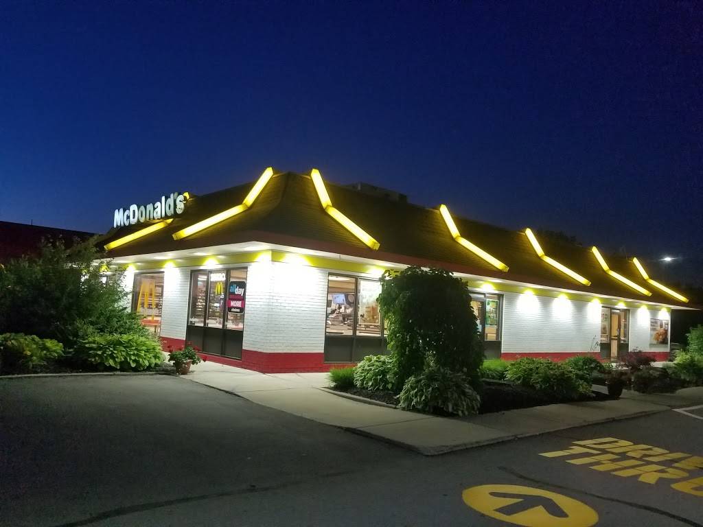 McDonalds | cafe | 28320 23 Mile Rd, Chesterfield, MI 48051, USA | 5869494844 OR +1 586-949-4844