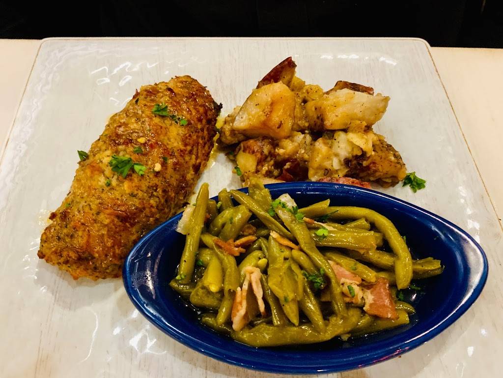 Cocos Cafe and Wine Bar | restaurant | 606 13th St, Lawrenceville, IL 62439, USA | 6187072400 OR +1 618-707-2400