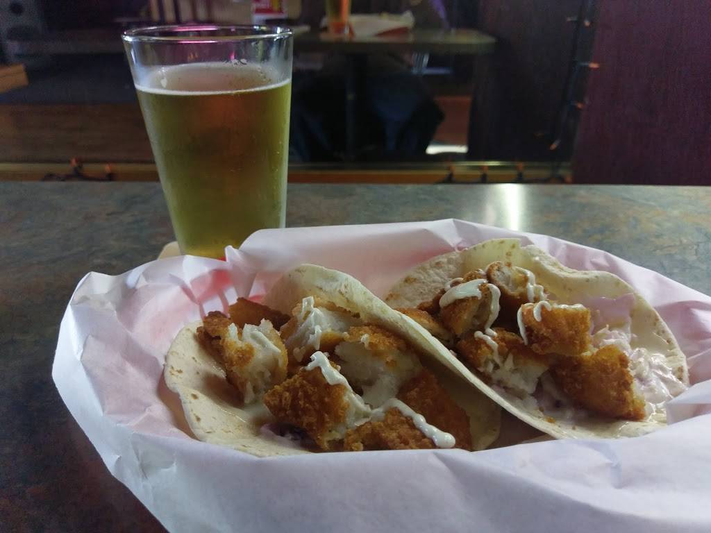 Oaktree Food & Drink Company | night club | 8011 Steilacoom Blvd SW, Lakewood, WA 98498, USA | 2535822220 OR +1 253-582-2220