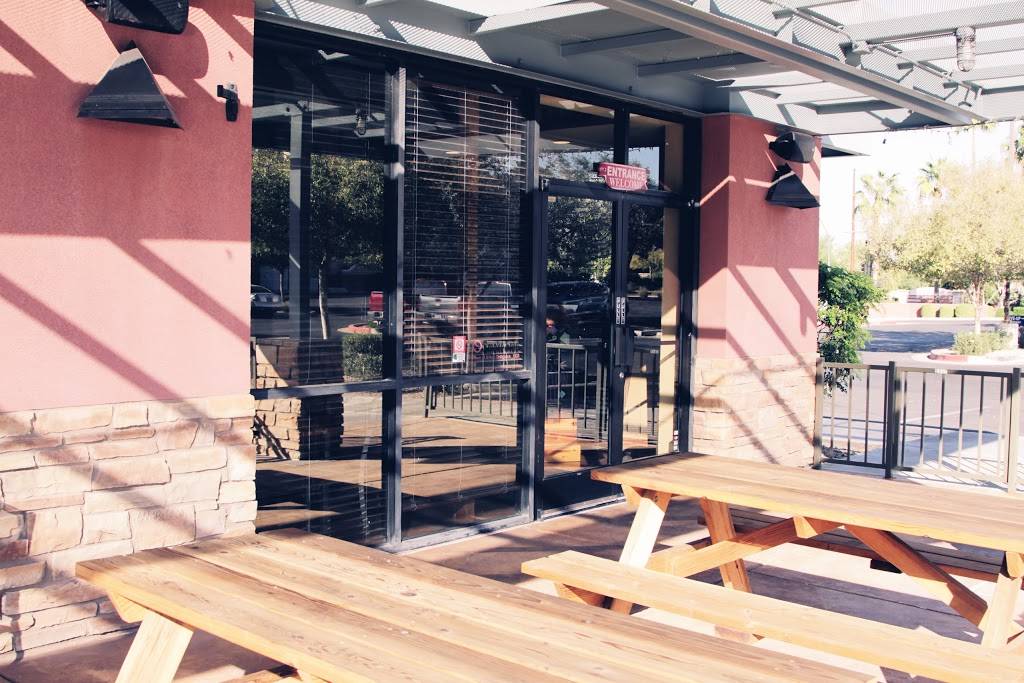 1455 Grill | restaurant | 1455 W Elliot Rd #101, Gilbert, AZ 85233, USA | 4809392077 OR +1 480-939-2077