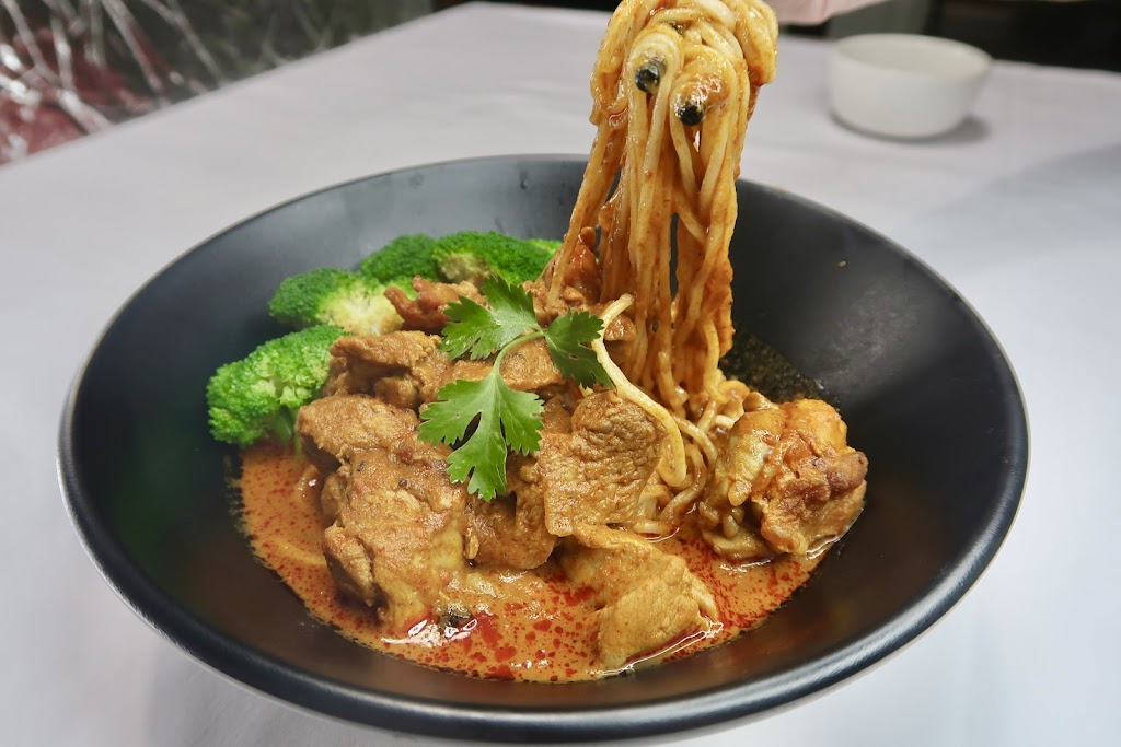 Noodlehead | restaurant | 3419 S Jones Blvd, Las Vegas, NV 89146, USA | 7028550708 OR +1 702-855-0708