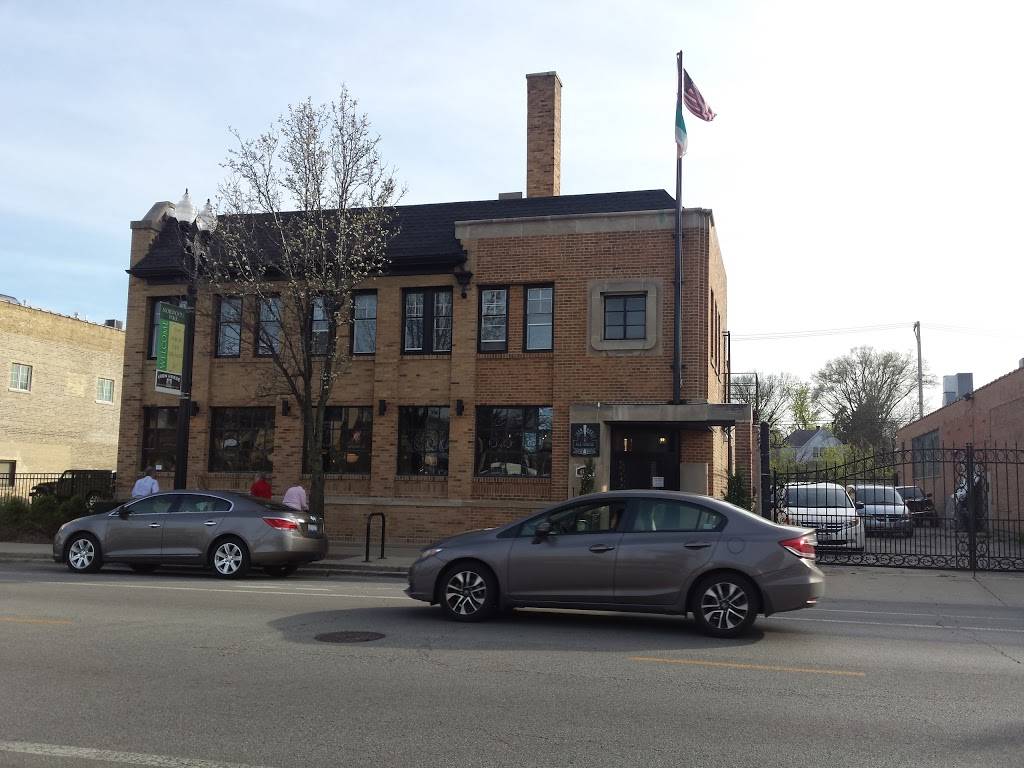 Iron Horse Ale House | restaurant | 6158 N Northwest Hwy, Chicago, IL 60631, USA | 7737631800 OR +1 773-763-1800