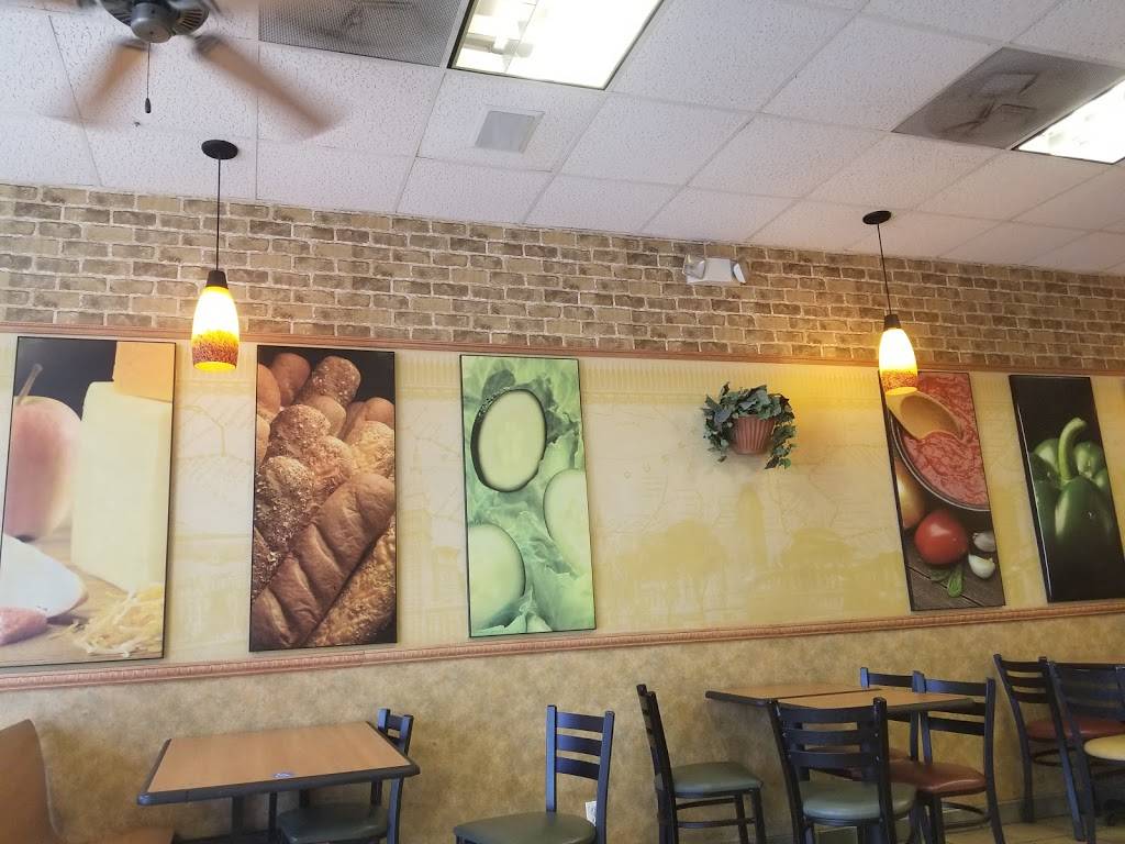 Subway Restaurants | restaurant | Citadel Outlets S C, 150 Citadel Dr A, Commerce, CA 90040, USA | 3238871856 OR +1 323-887-1856