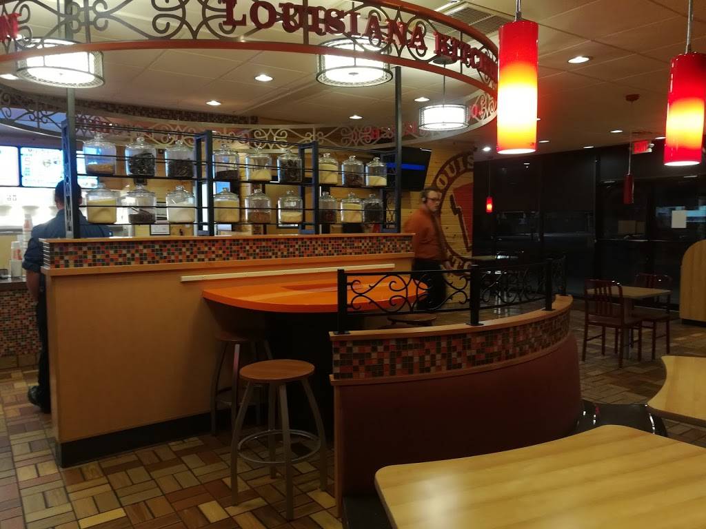 Popeyes Louisiana Kitchen | restaurant | 4049 Gulfway Dr, Port Arthur, TX 77642, USA | 4099858867 OR +1 409-985-8867