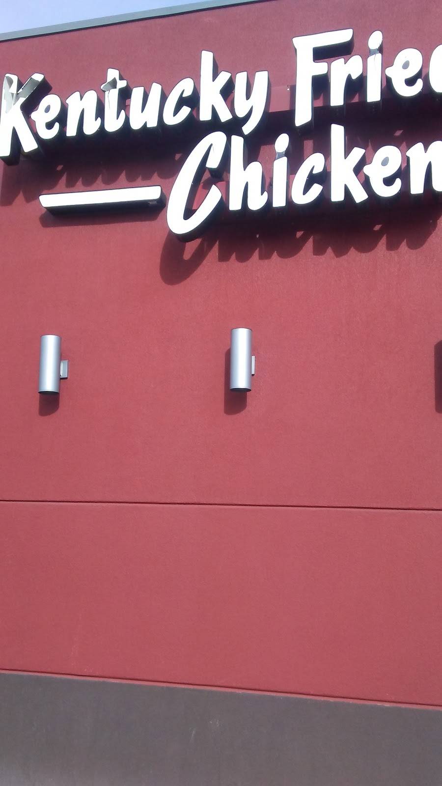 Taco Bell/KFC | restaurant | 947 S Township Line Rd, Royersford, PA 19468, USA | 6107924135 OR +1 610-792-4135