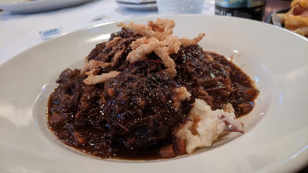 The Row Tavern | restaurant | 17 N Wabash Ave 2nd Floor, Chicago, IL 60602, USA | 3122695580 OR +1 312-269-5580