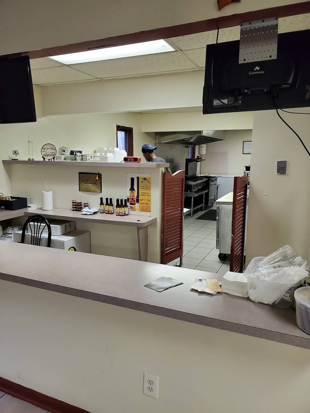 Caribbean Flava Inc. | restaurant | 630 10th St, Niagara Falls, NY 14301, USA | 7164239995 OR +1 716-423-9995