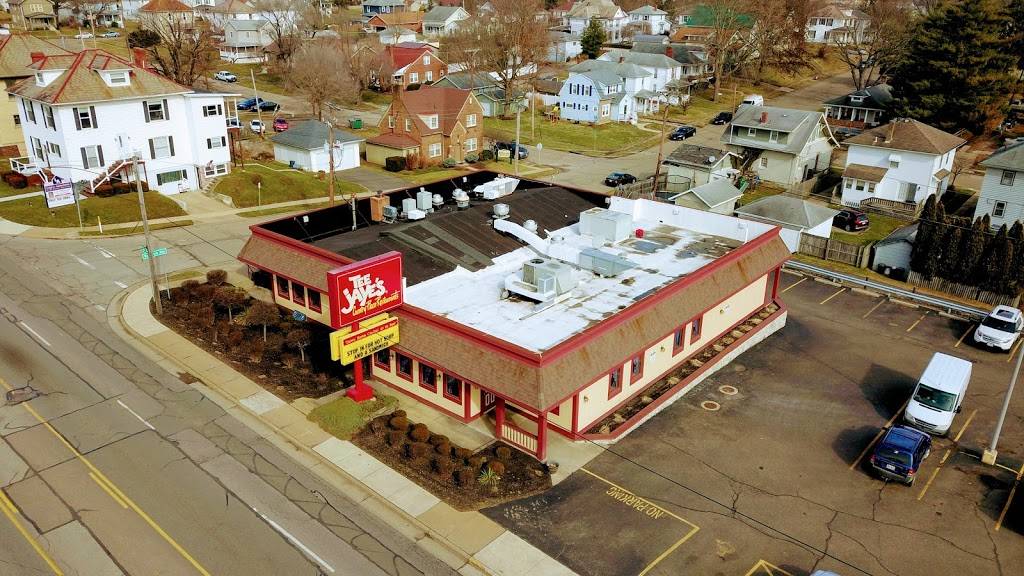 Tee Jayes Country Place | restaurant | 1542 Maple Ave, Zanesville, OH 43701, USA | 7404507555 OR +1 740-450-7555