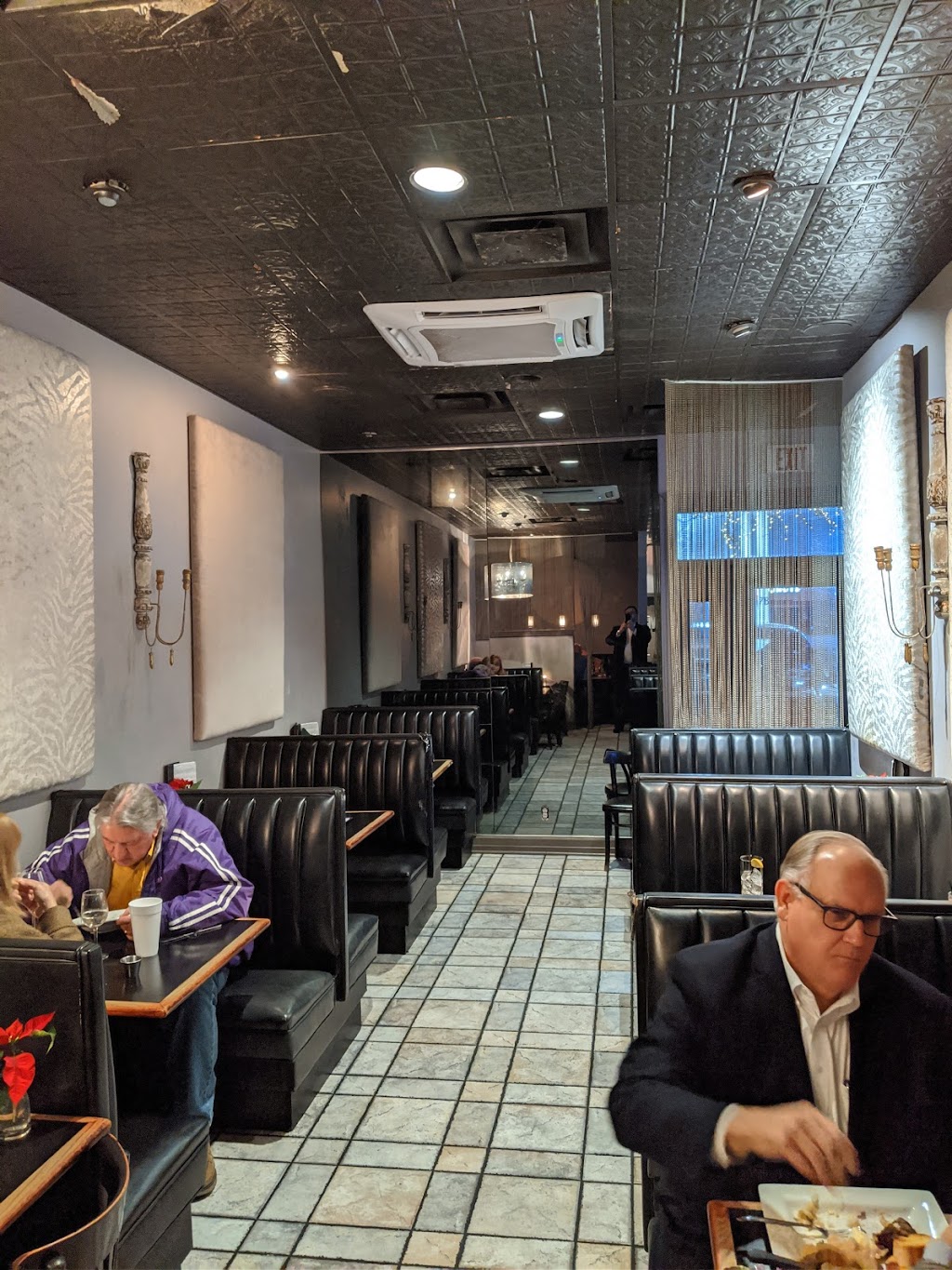 Trios Dining - Monroe | restaurant | 2219 Forsythe Ave, Monroe, LA 71201, USA | 3183873577 OR +1 318-387-3577