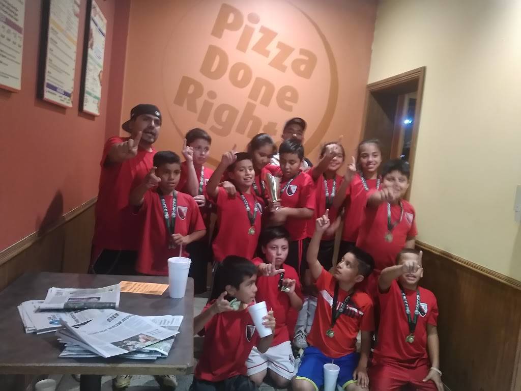 East of Chicago | restaurant | 316 Walton St W, Willard, OH 44890, USA | 4199354008 OR +1 419-935-4008