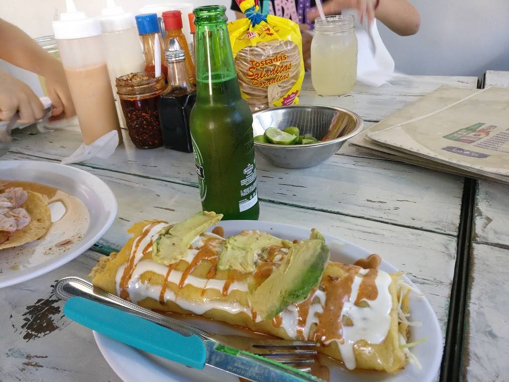 La Ola MARISCOS | restaurant | Diego Rivera 1209, Zona Urbana Rio Tijuana, 48569 Tijuana, B.C., Mexico | 016646343945 OR +52 664 634 3945