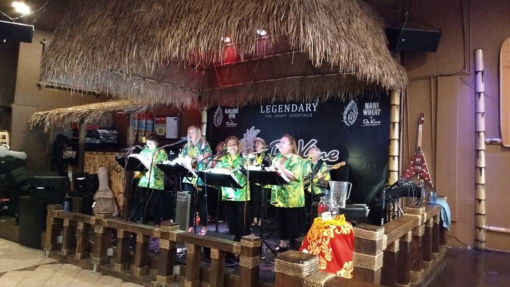 Da Kine Island Grill | restaurant | 23 N Market St, San Jose, CA 95113, USA | 4085689700 OR +1 408-568-9700