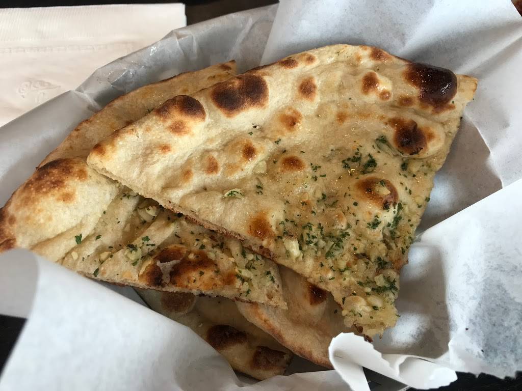 Bombay Tandoor Restaurant | restaurant | 8603 Westwood Center Dr, Vienna, VA 22182, USA | 7037342202 OR +1 703-734-2202