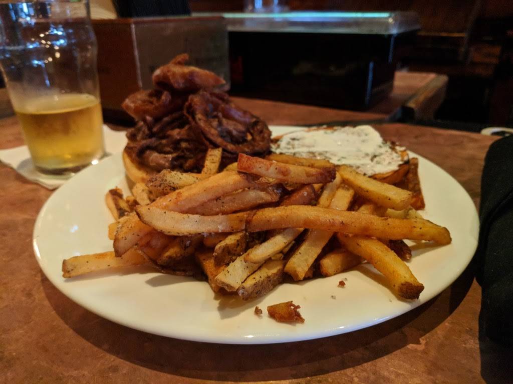 Sligo Irish Pub | restaurant | 113 W State St, Media, PA 19063, USA | 6105665707 OR +1 610-566-5707