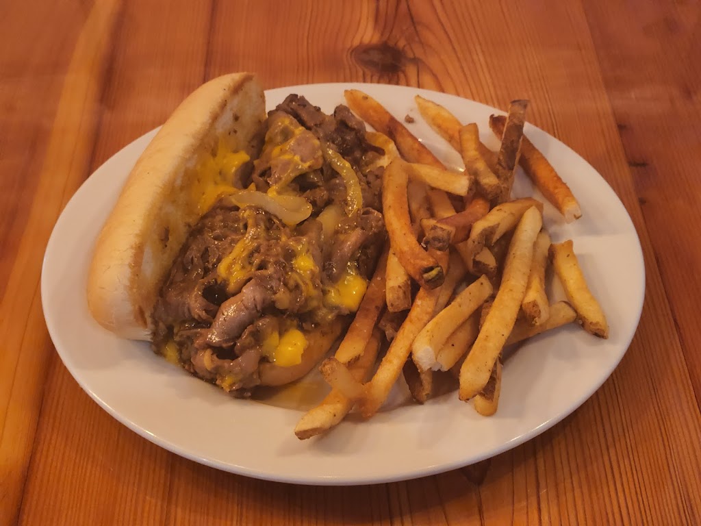 DJs on Chestnut | restaurant | 201 S Chestnut St, Assumption, IL 62510, USA | 2179103088 OR +1 217-910-3088