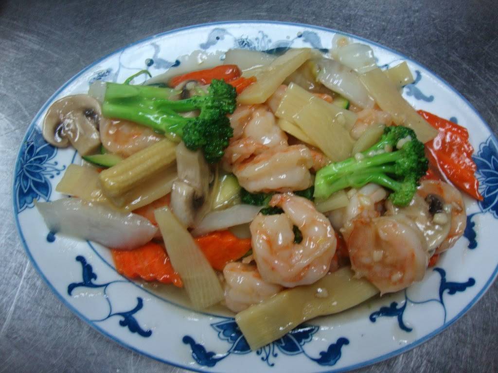 Happy Garden Restaurant, Chico | restaurant | 180 Cohasset Rd, Chico, CA 95926, USA | 5308932574 OR +1 530-893-2574