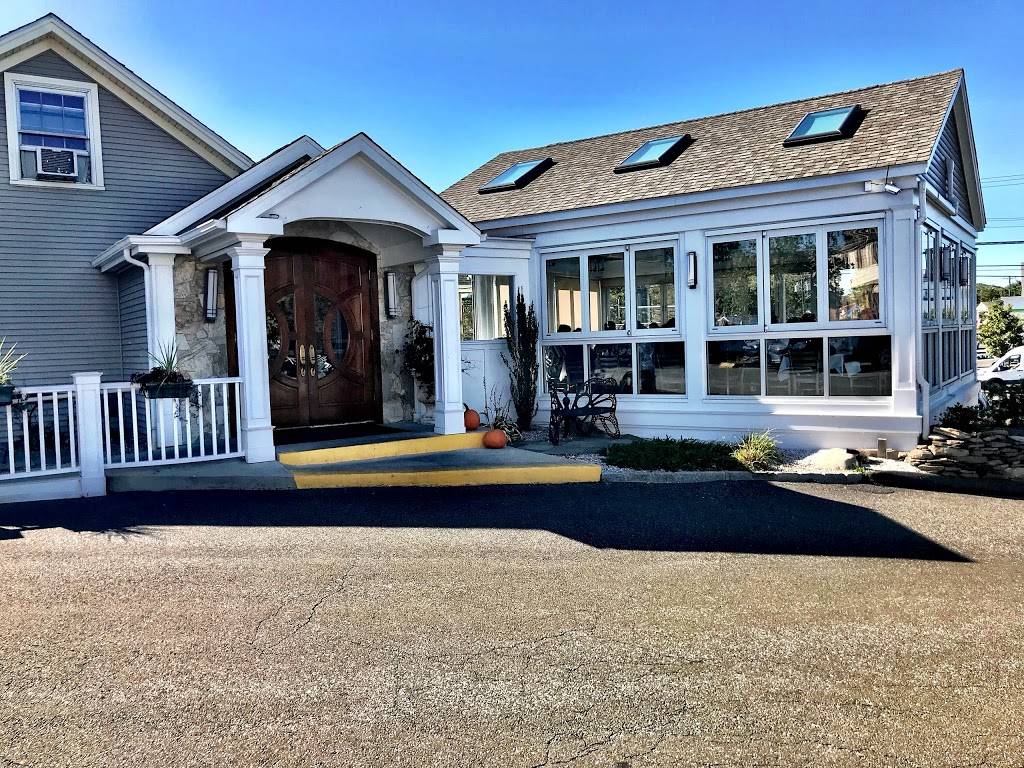 Gusto Trattoria Italian Restaurant | restaurant | 255 Boston Post Rd, Milford, CT 06460, USA | 2038767464 OR +1 203-876-7464