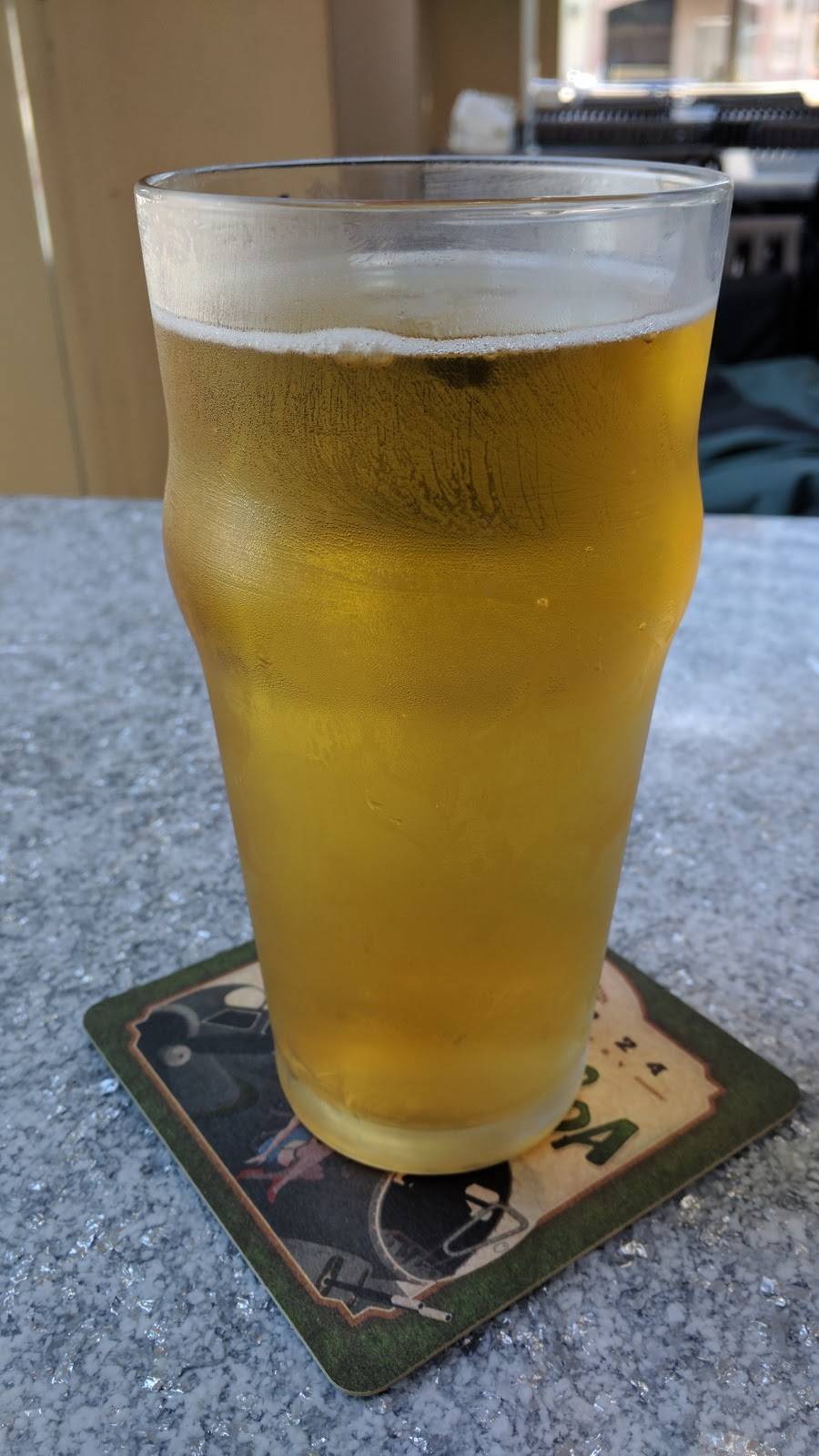 Back Bay Tavern | restaurant | 415 Newport Center Dr, Newport Beach, CA 92660, USA | 9499998572 OR +1 949-999-8572