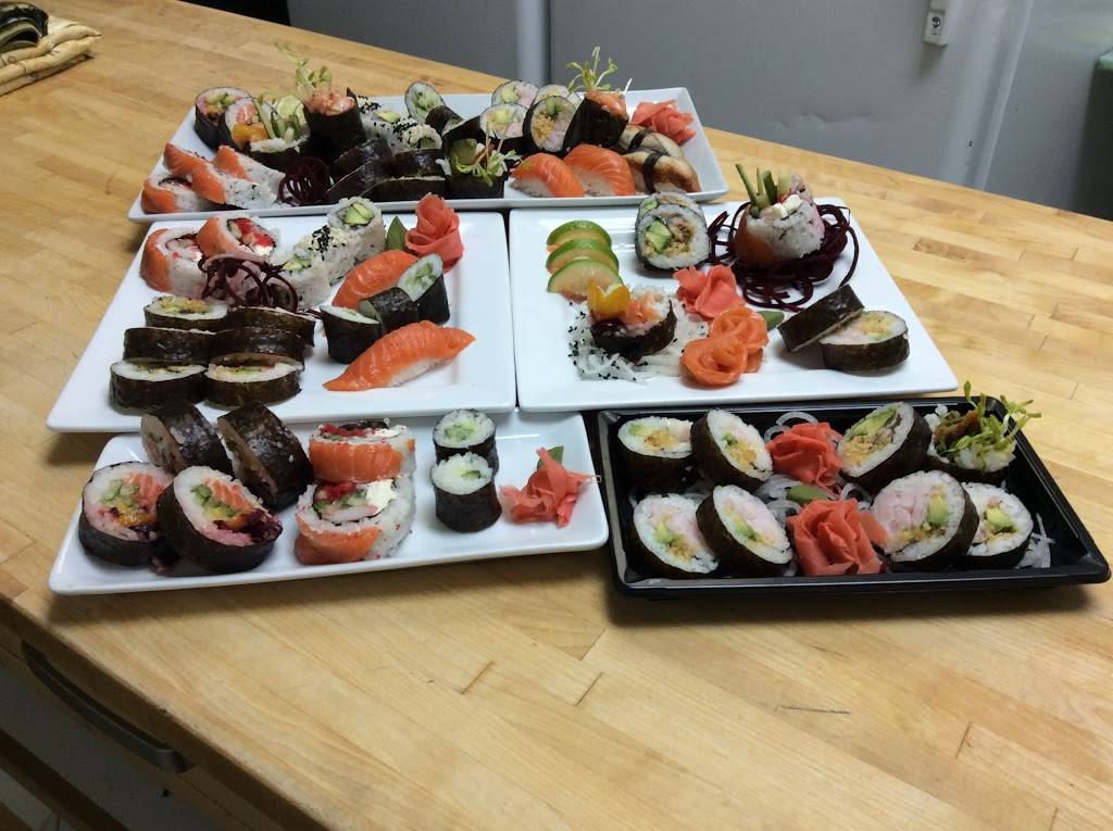 Cantine dAsie Indochine | restaurant | 93 Rue du Sault-au-Matelot, Québec, QC G1K 3X7, Canada | 4186923799 OR +1 418-692-3799