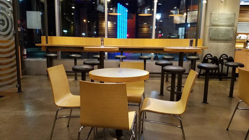 South St. Burger | restaurant | 49 Clock Tower Rd G010, North York, ON M3C 0G4, Canada | 6473466513 OR +1 647-346-6513