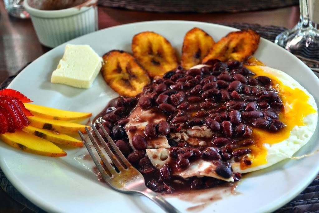 La Cacerola Cafe and Restaurant | restaurant | 2016 Guess Rd, Durham, NC 27705, USA | 9192946578 OR +1 919-294-6578