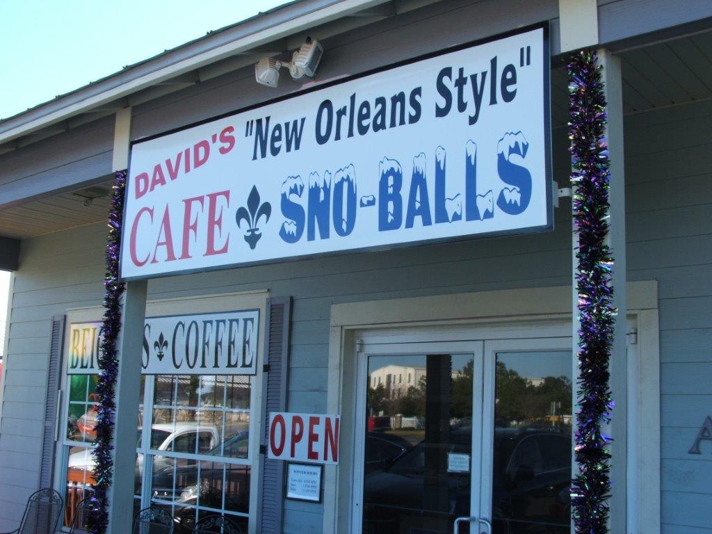 Davids New Orleans Style Cafe & Sno-Balls | restaurant | 13913 Panama City Beach Pkwy, Panama City Beach, FL 32407, USA | 8502361998 OR +1 850-236-1998