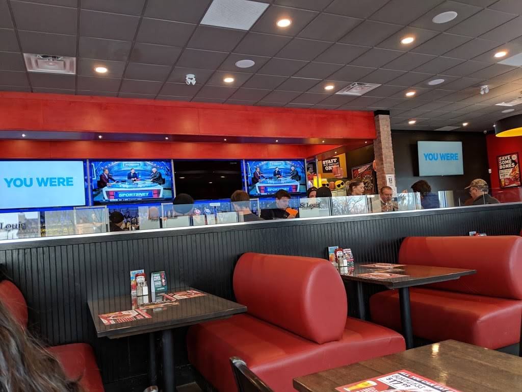 St. Louis Bar & Grill | restaurant | 10 Balsam St, Collingwood, ON L9Y 3J4, Canada | 7052933944 OR +1 705-293-3944