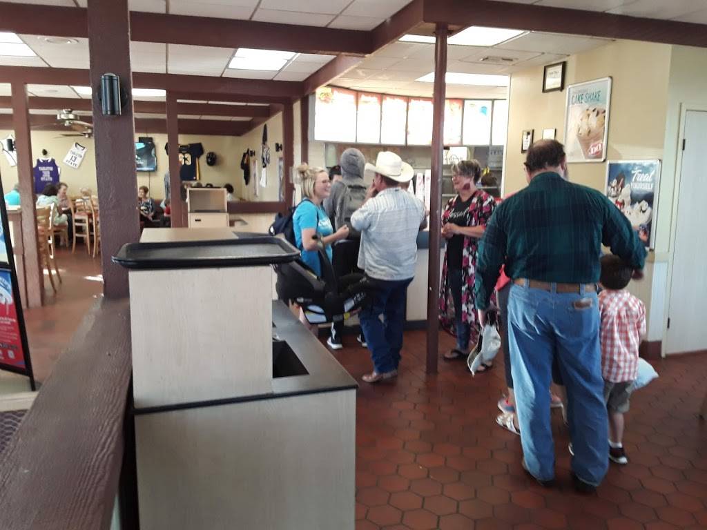 Dairy Queen Store | restaurant | 1601 W Washington St, Stephenville, TX 76401, USA | 2549682106 OR +1 254-968-2106